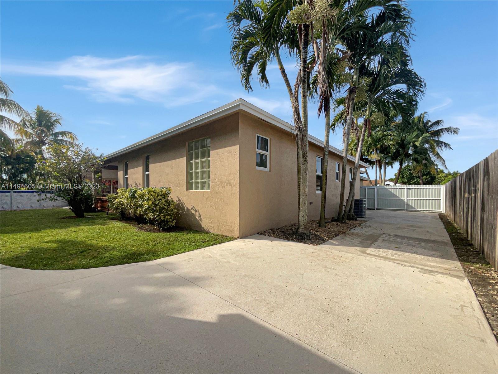 16077 SW 154th Ct