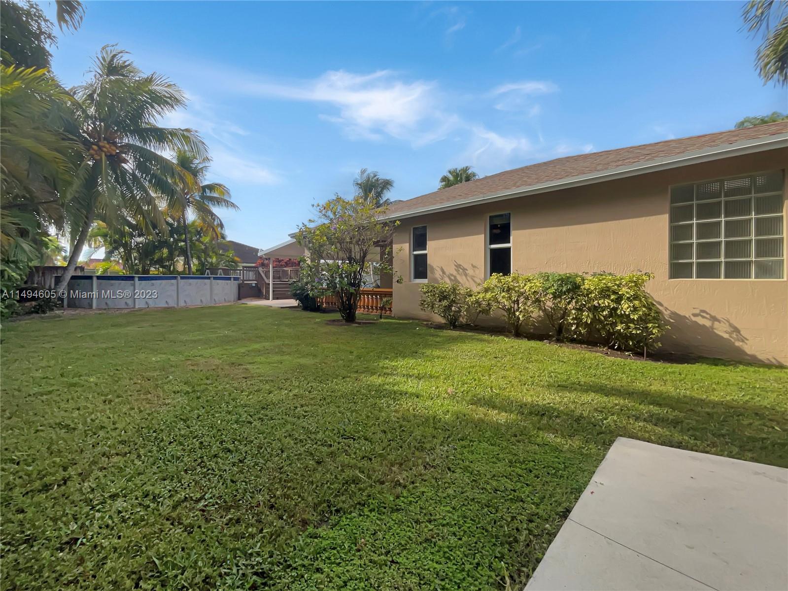 16077 SW 154th Ct