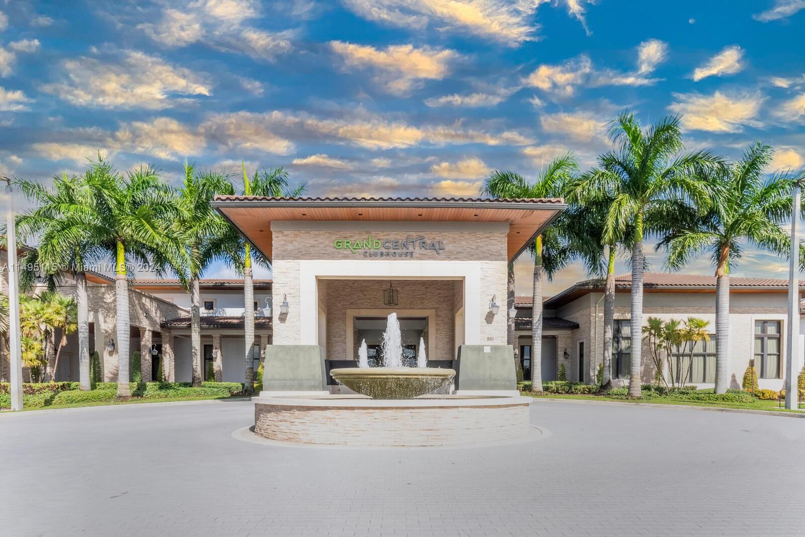 8025 NW 104th Ave Unit: 01