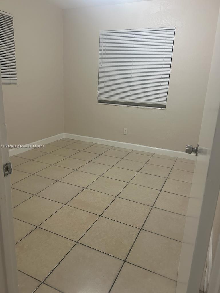534 NW 23rd Ave # 1