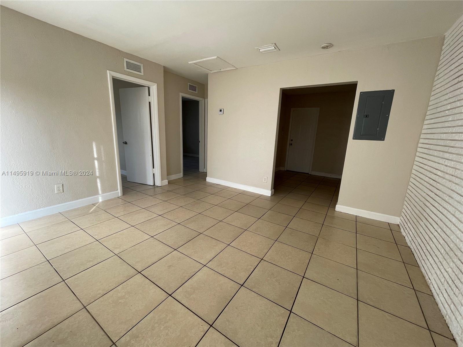 534 NW 23rd Ave # 1