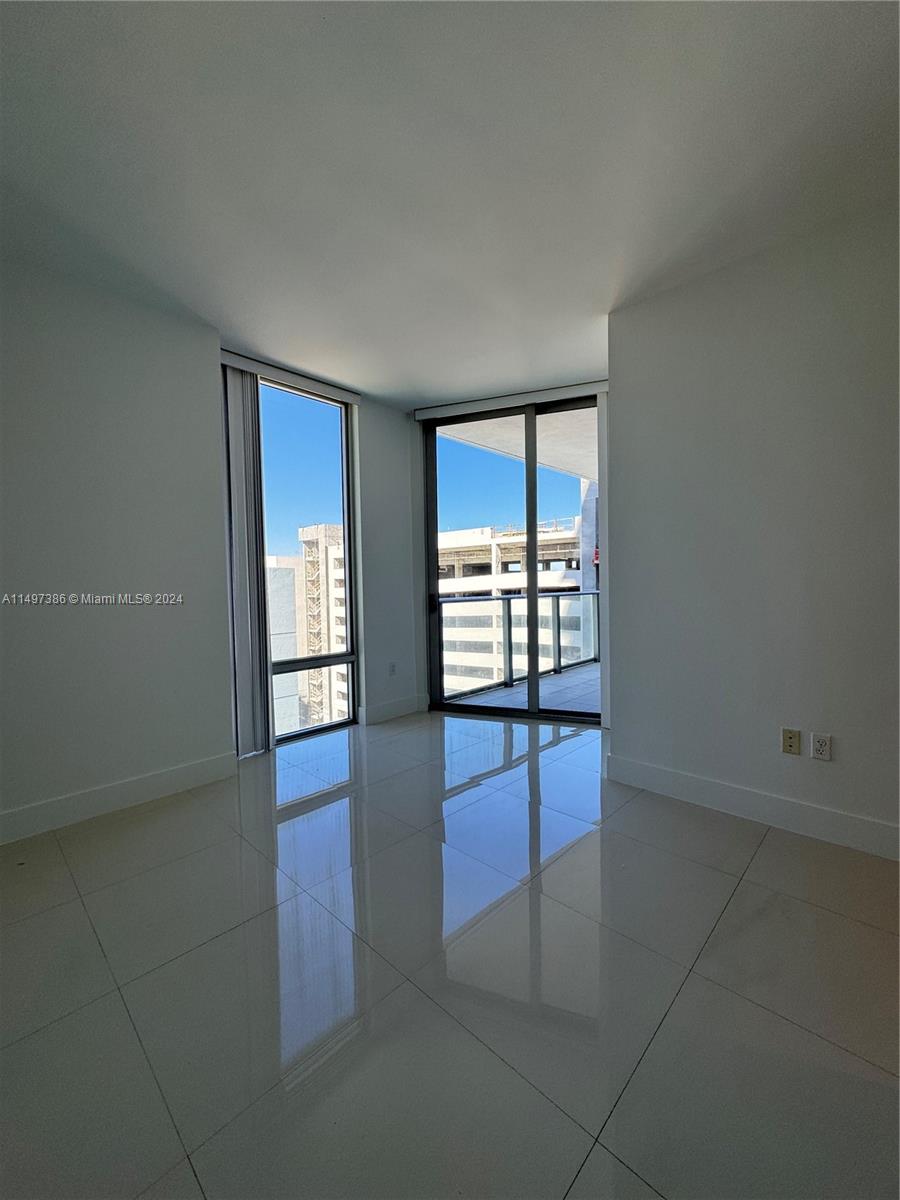 1010 SW 2nd Ave Unit: 708