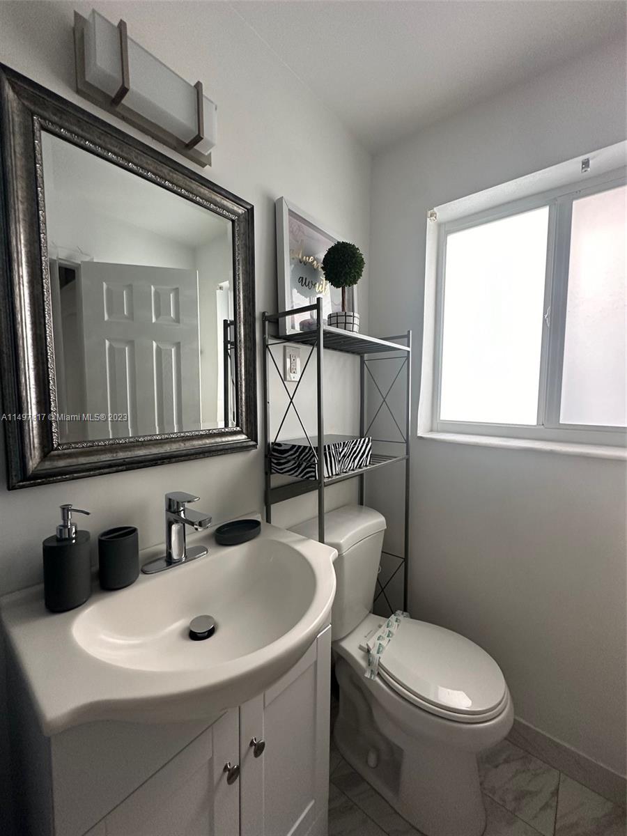 116 SE 9th Ct # 1