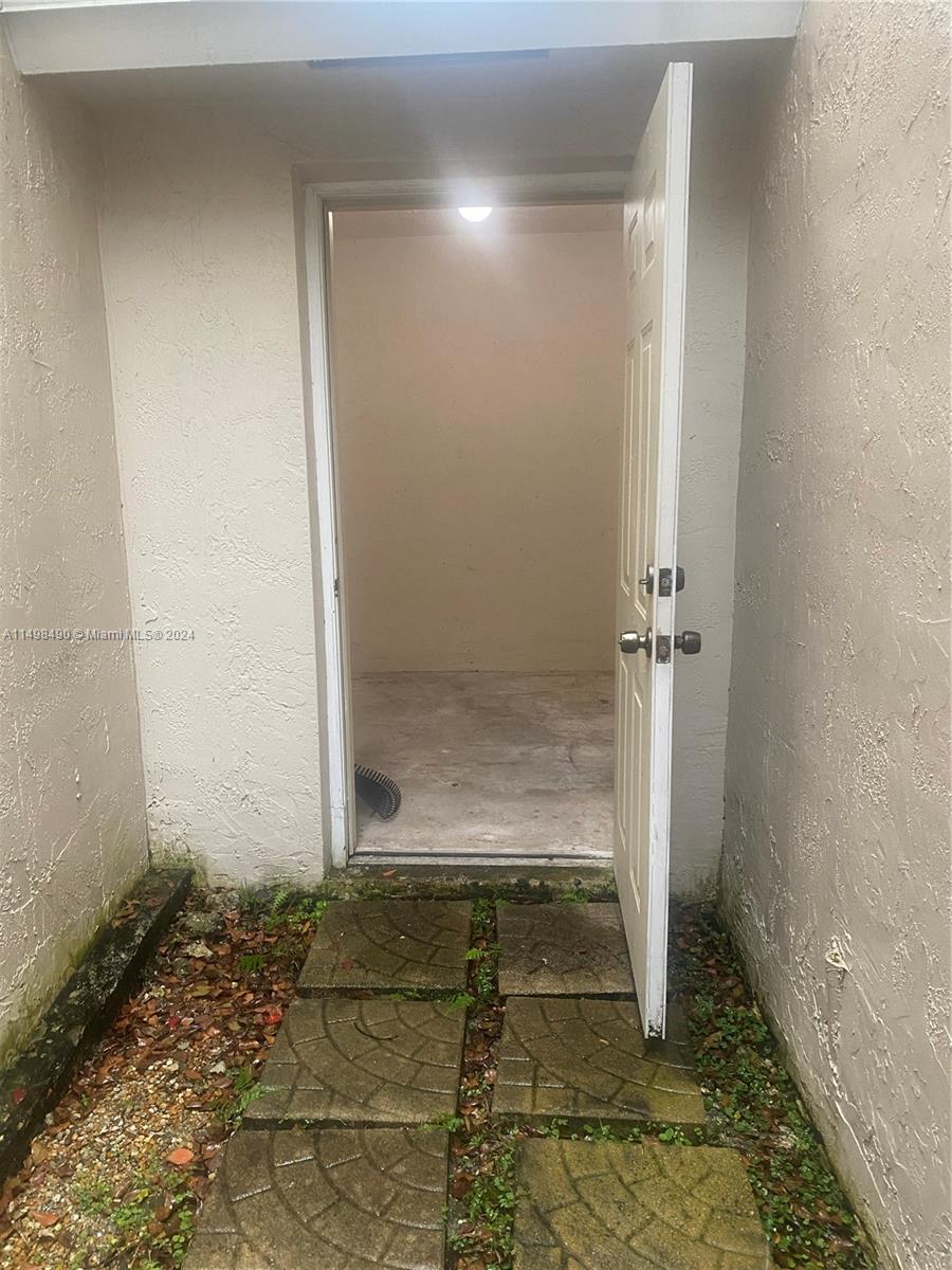 12240 SW 148th Ter