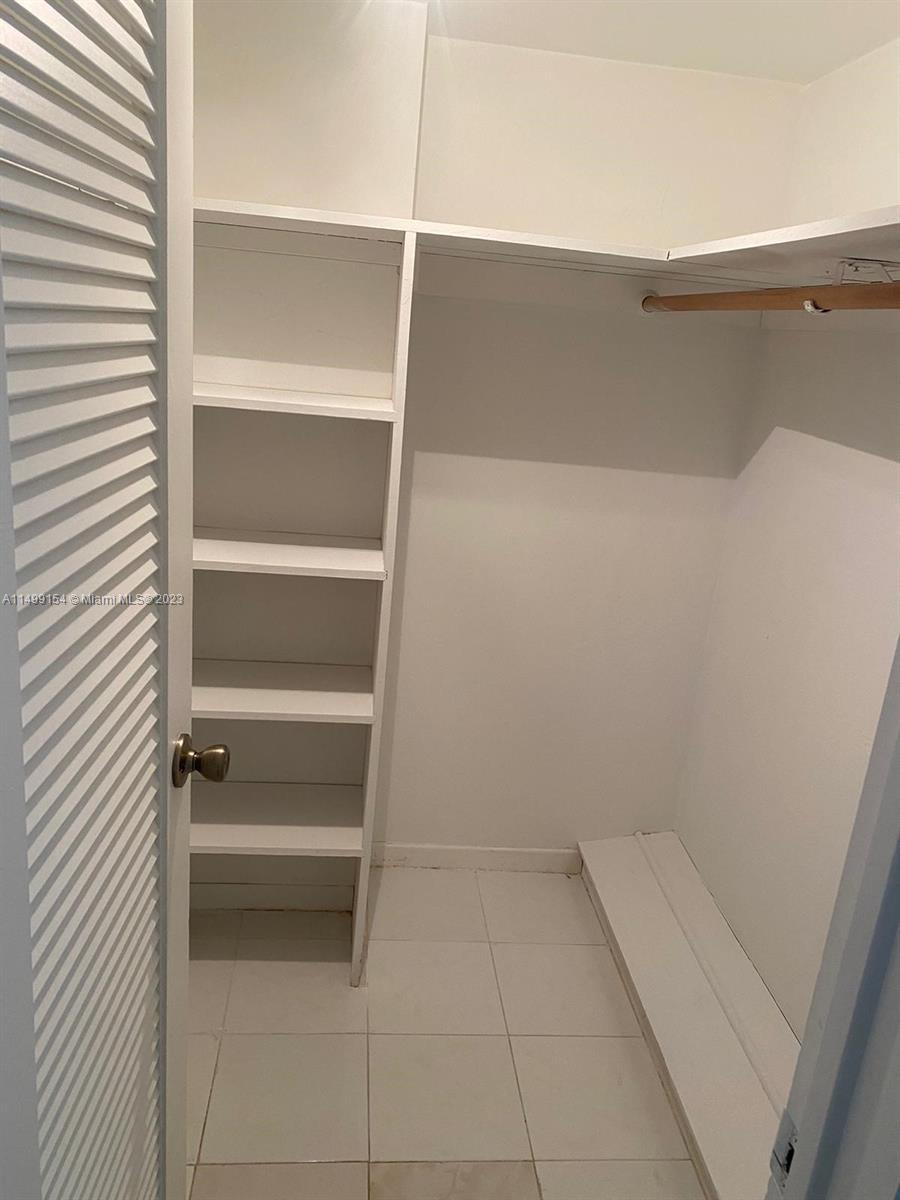 1470 NE 125th Ter # 210