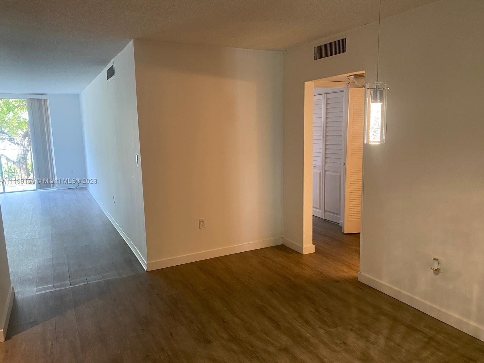 1470 NE 125th Ter # 210