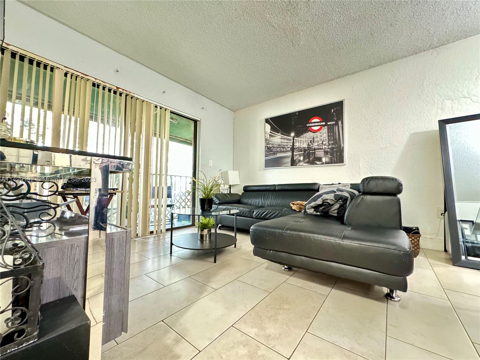 7411 SW 152nd Ave # 205 Unit: 6-205