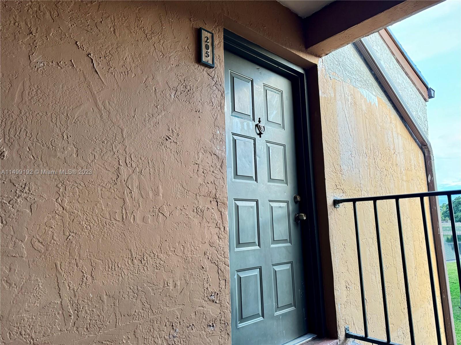 7411 SW 152nd Ave # 205 Unit: 6-205