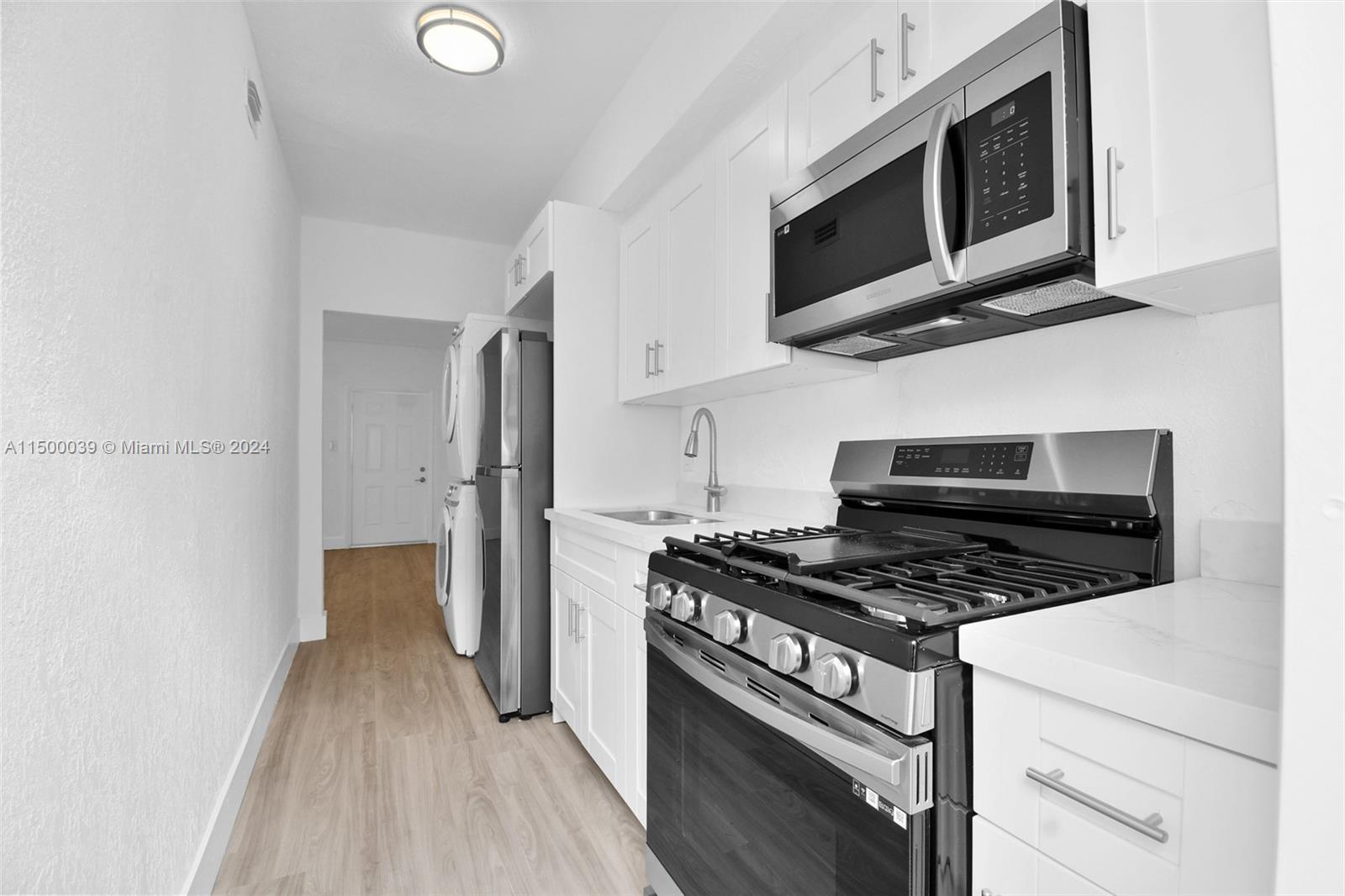 1900 Calais Dr # 1904
