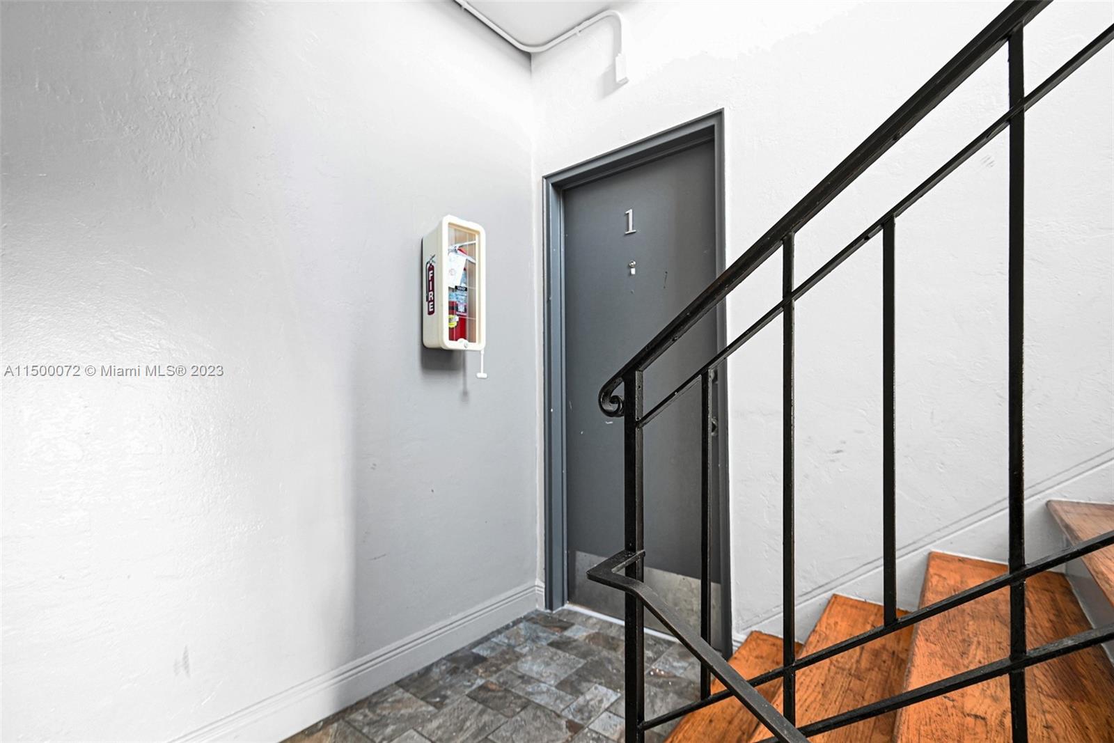 620 12th St # 1