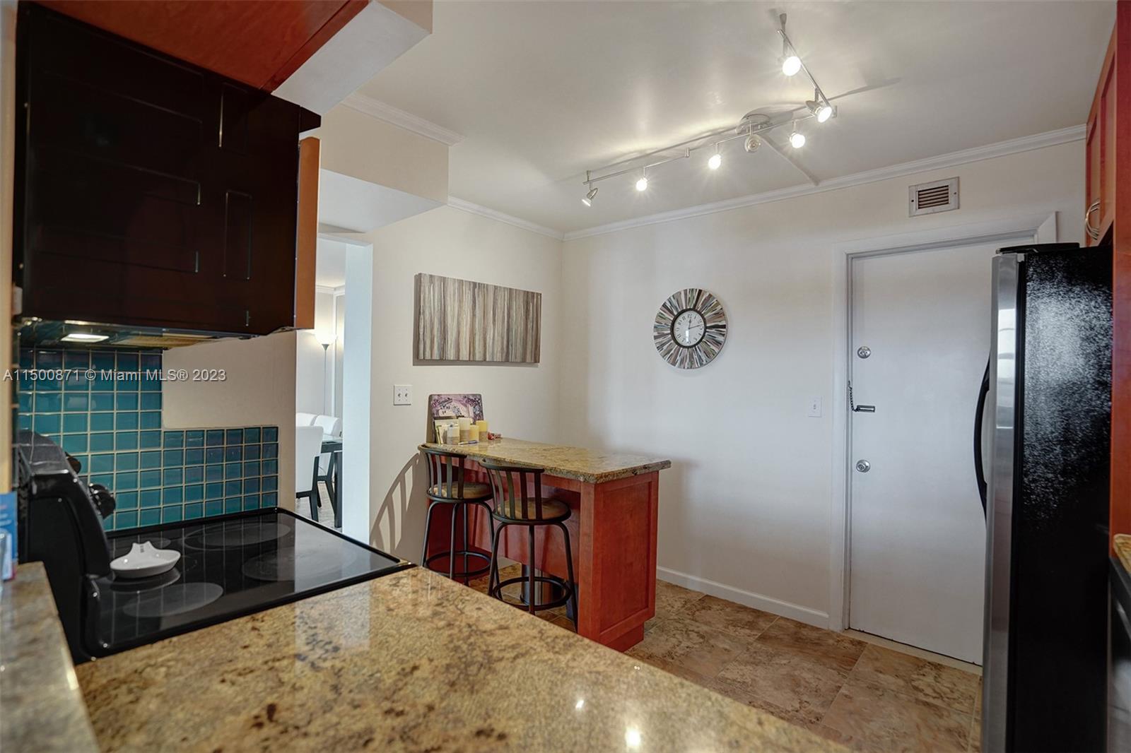 3161 S Ocean Dr # 1108