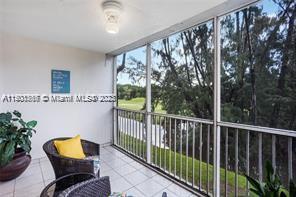 3051 S Palm Aire Dr Unit: 207