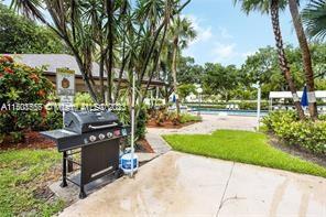 3051 S Palm Aire Dr Unit: 207