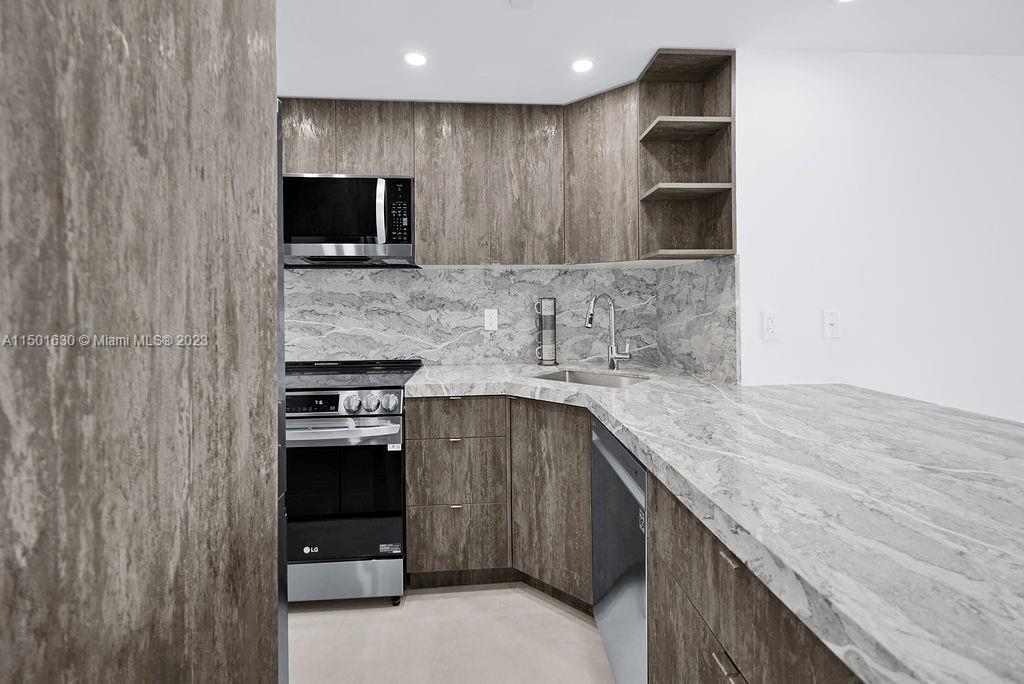 1000 West Ave # 1124