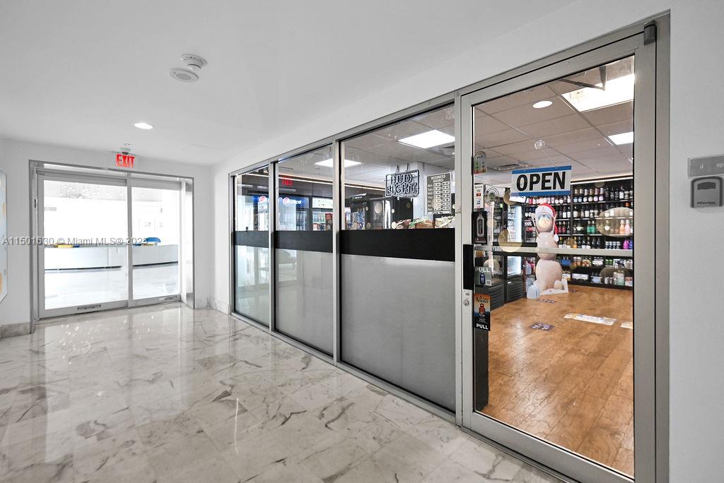 1000 West Ave # 1124