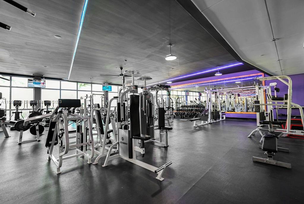 1000 West Ave # 1124