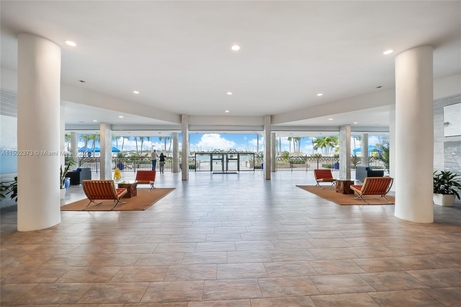 800 West Ave # 940