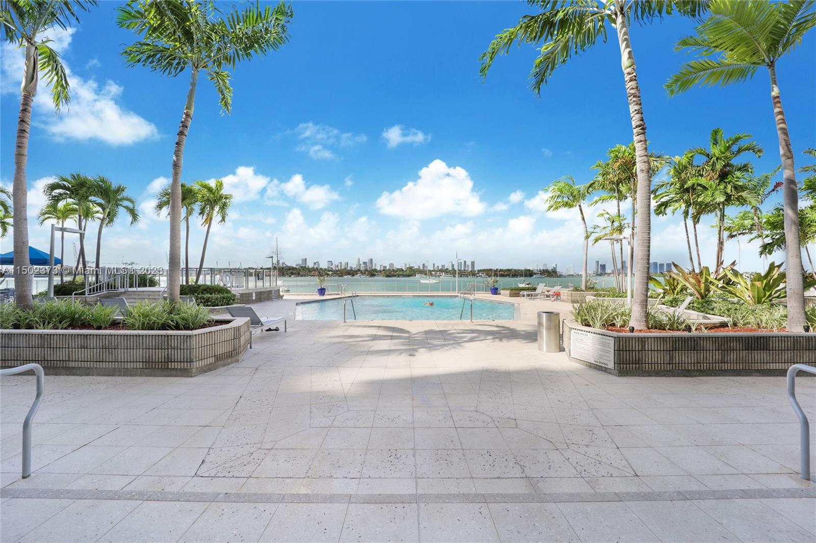 800 West Ave # 940