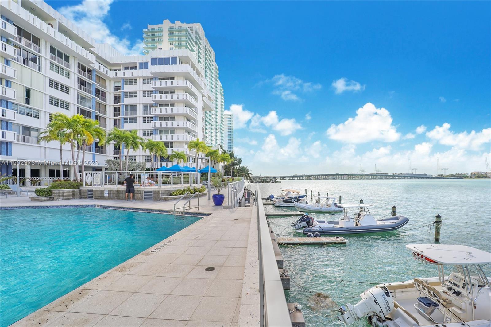 800 West Ave # 940