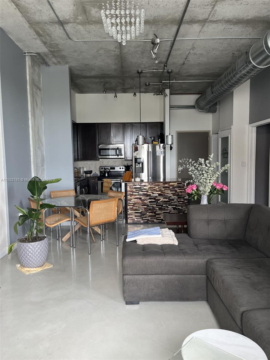 2001 Biscayne Blvd # 3506