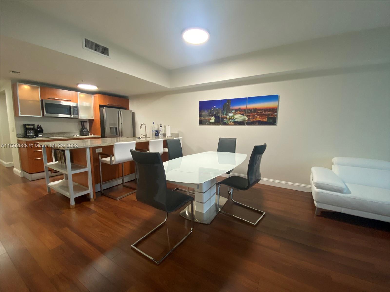 185 SW 7 ST # 2403