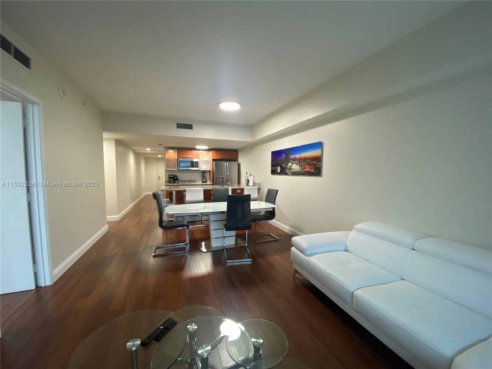 185 SW 7 ST # 2403
