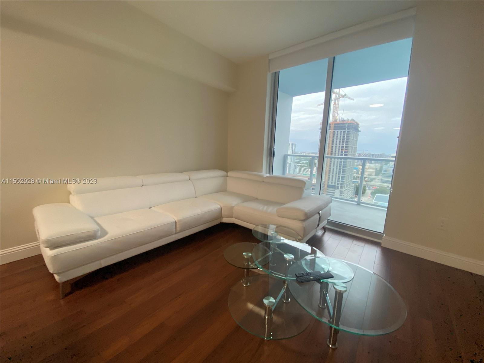 185 SW 7 ST # 2403