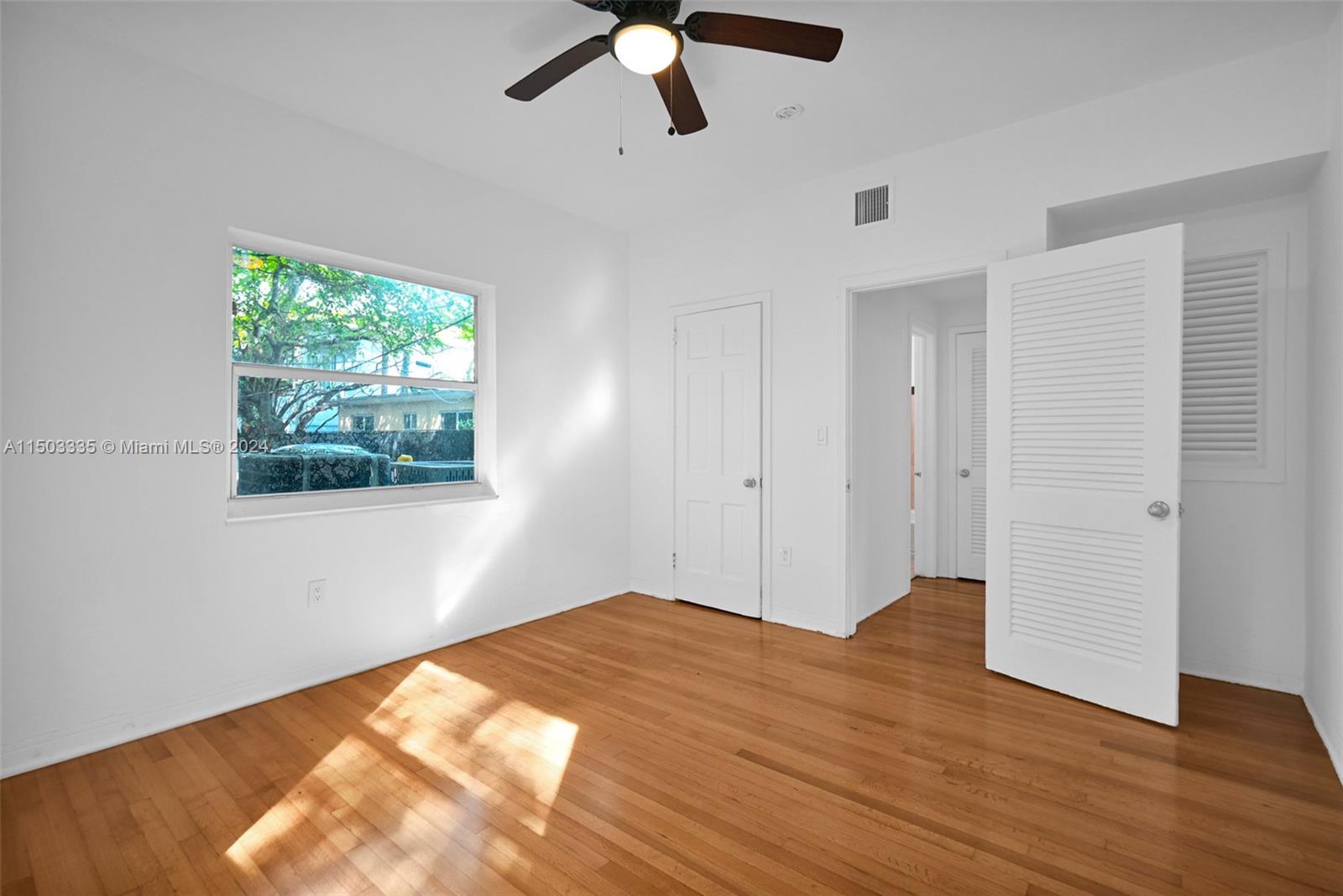 1536 Michigan Ave # 2
