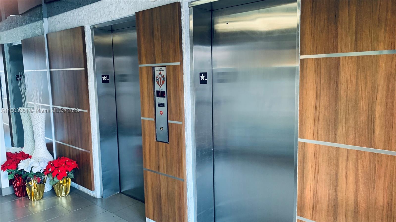 121 Golden Isles Dr # 104