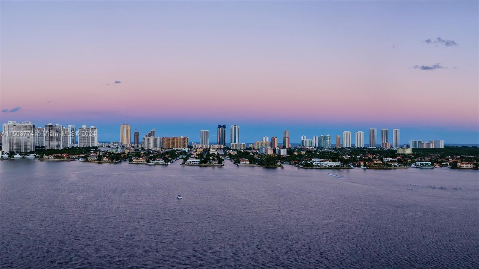 17301 Biscayne Blvd Unit: 909