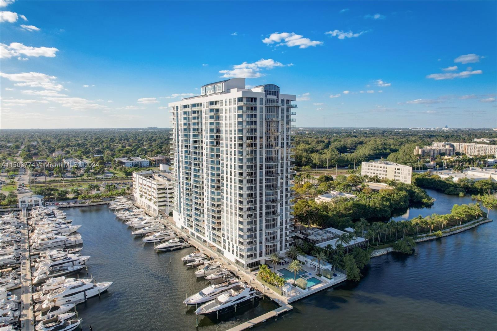 17301 Biscayne Blvd Unit: 909