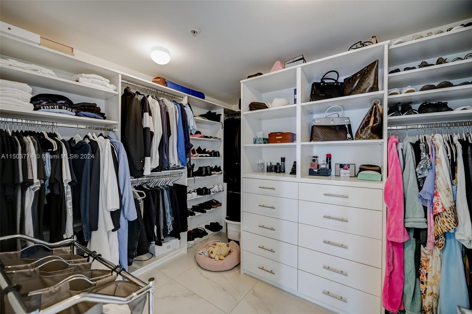 17301 Biscayne Blvd Unit: 909