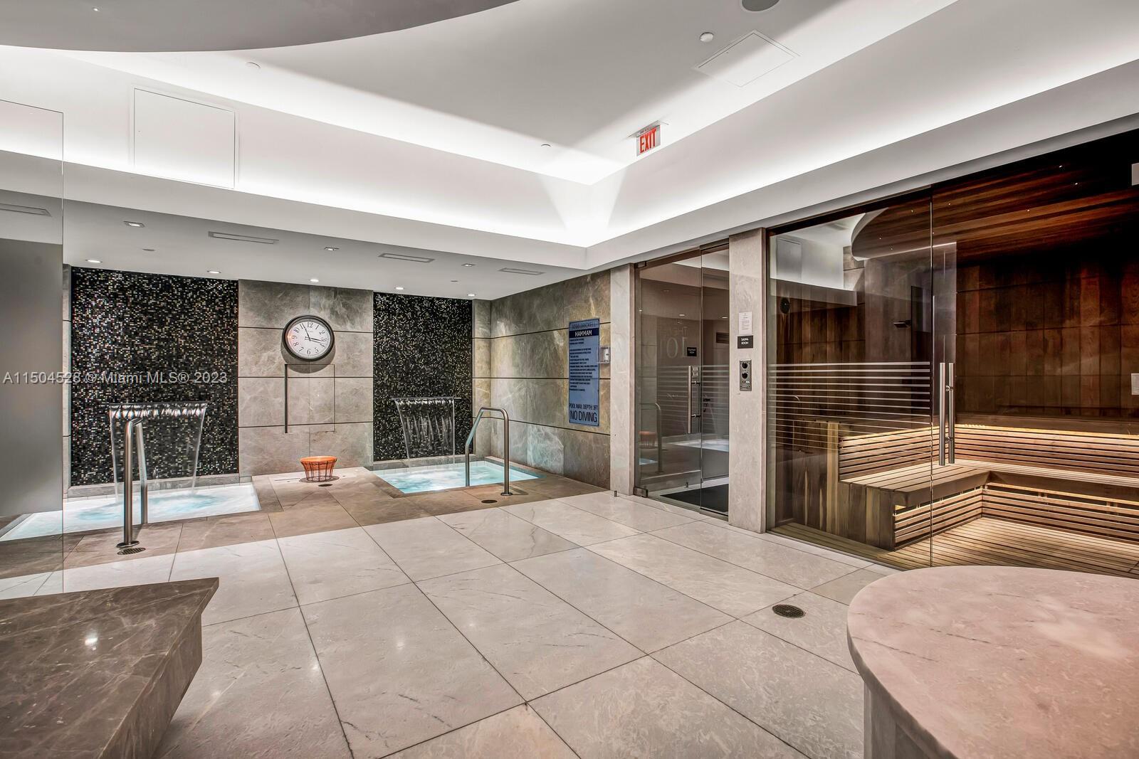 1010 Brickell Ave # 2709