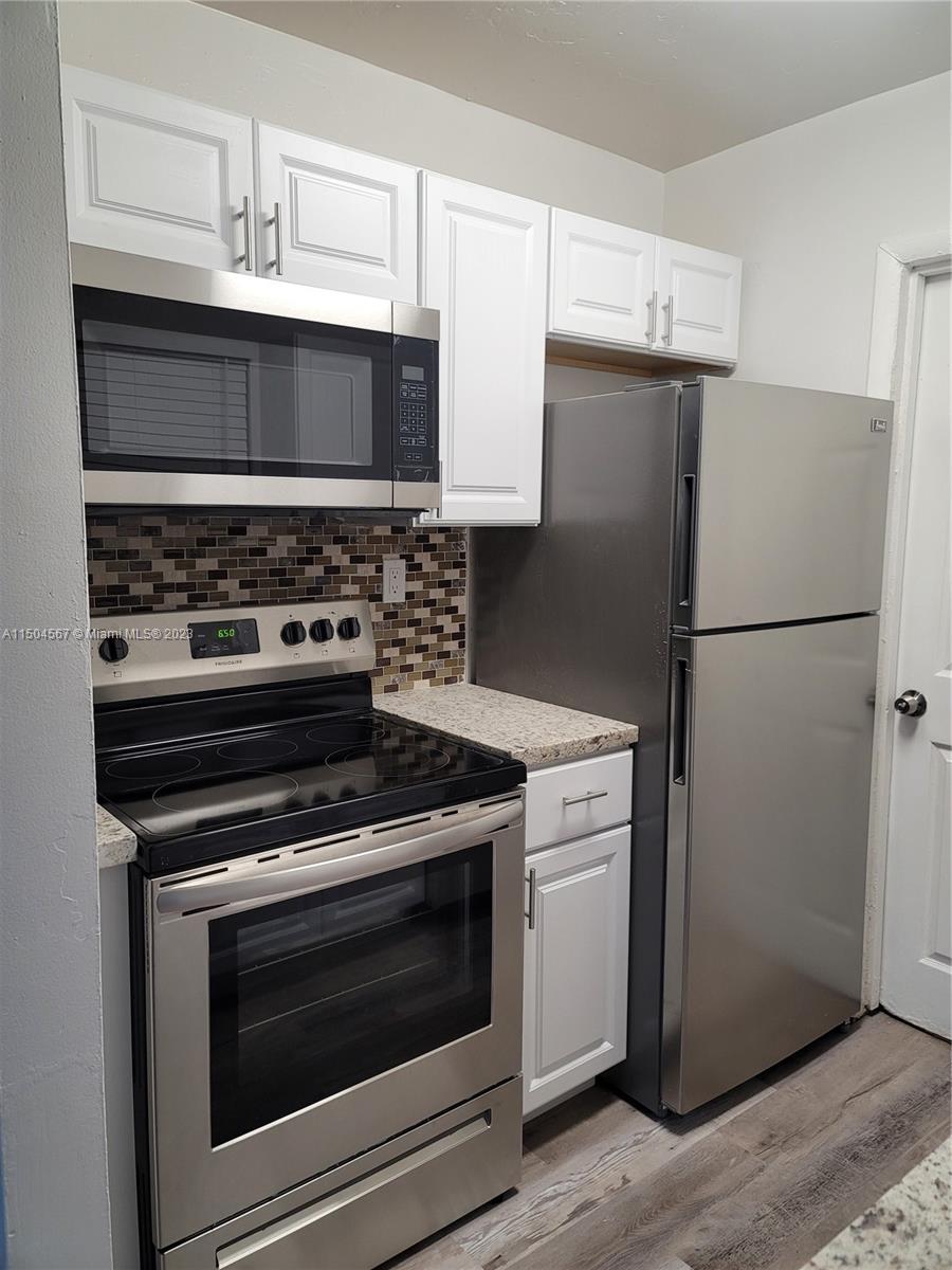3600 NW 211th St