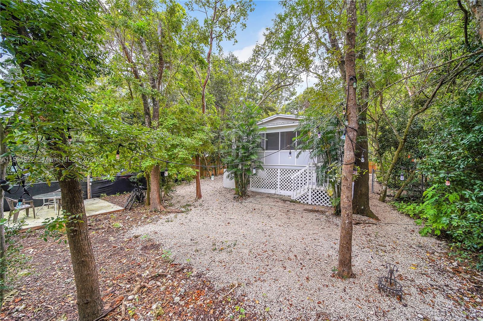 9 Norwood Ave