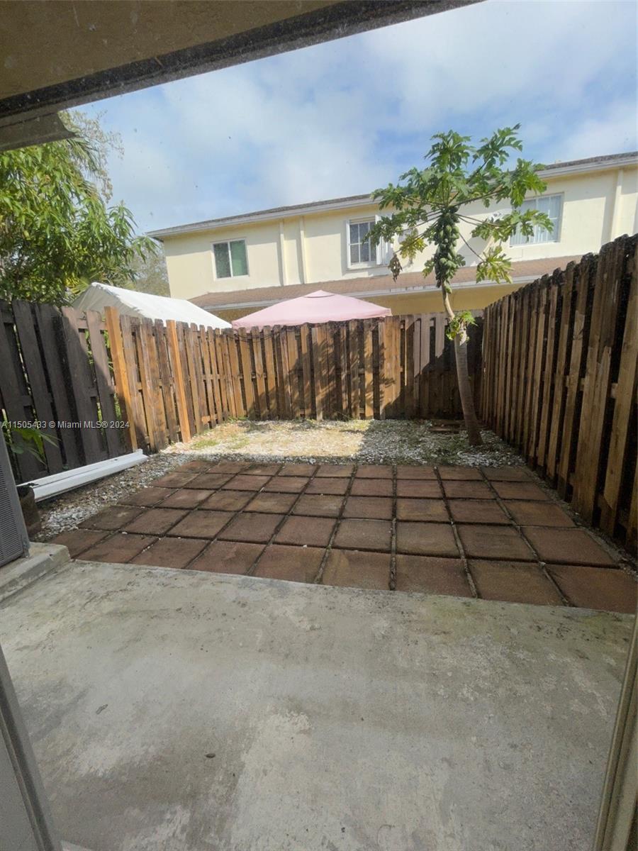 19614 SW 103rd Ct # 2 Unit: 7-2