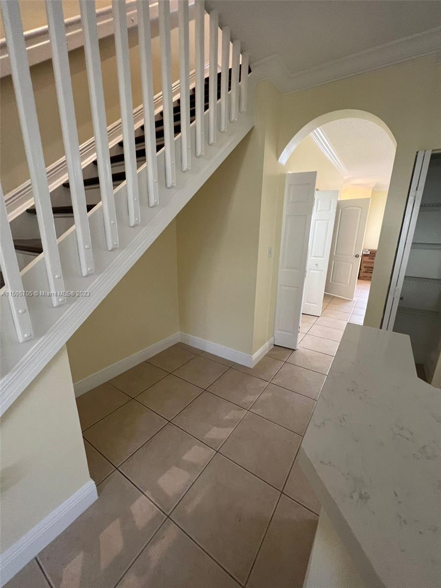 2227 SE 23rd Ter # 2227