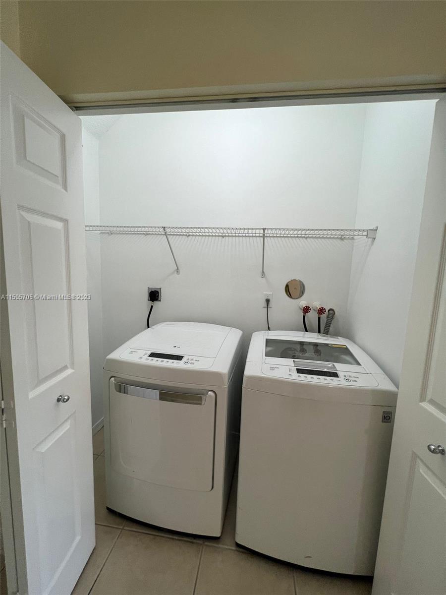 2227 SE 23rd Ter # 2227