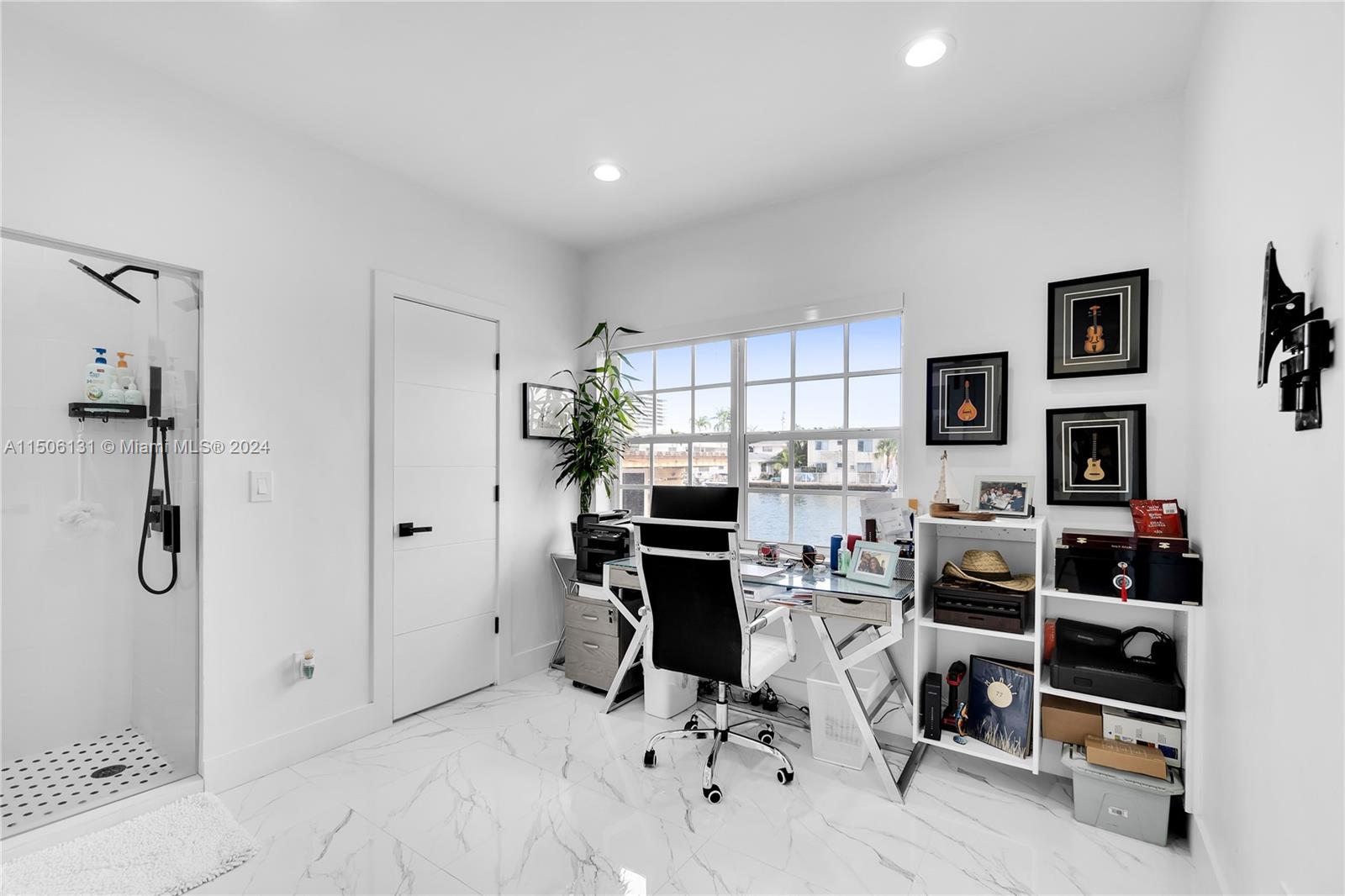 8401 Crespi Blvd # 1