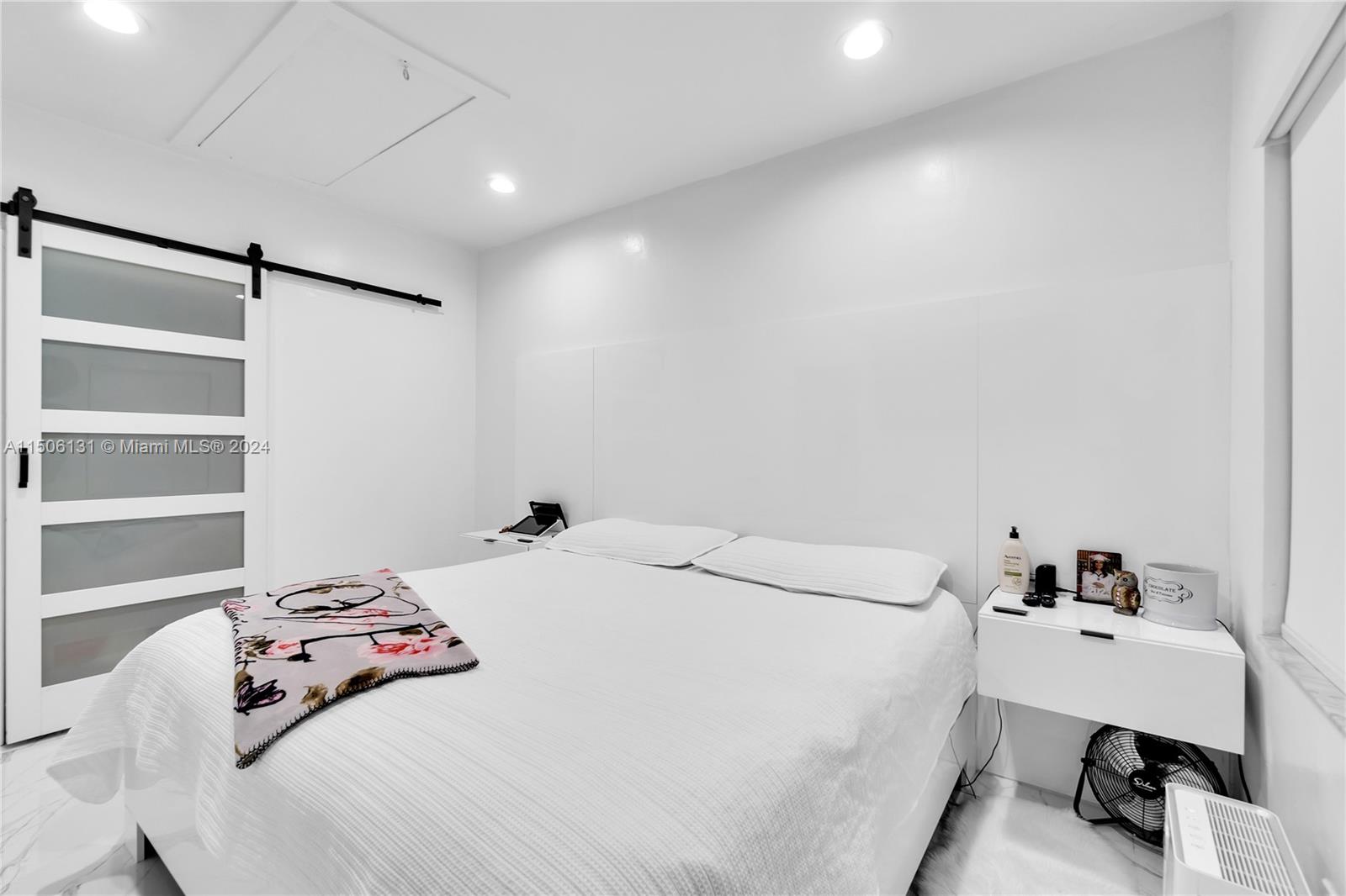 8401 Crespi Blvd # 1