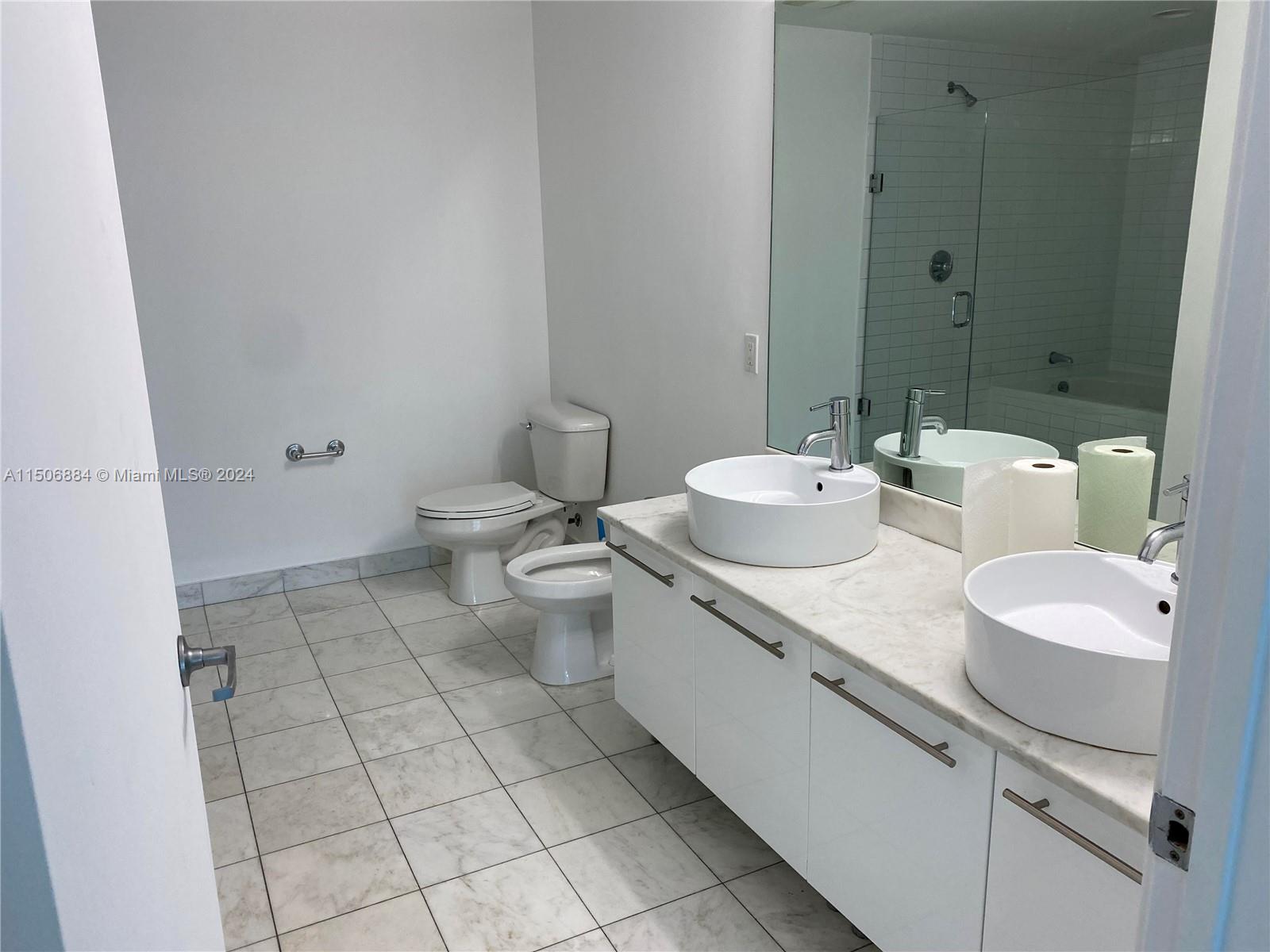 888 Biscayne Blvd # 3001