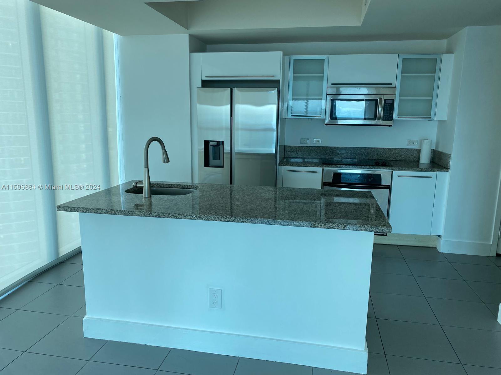 888 Biscayne Blvd # 3001