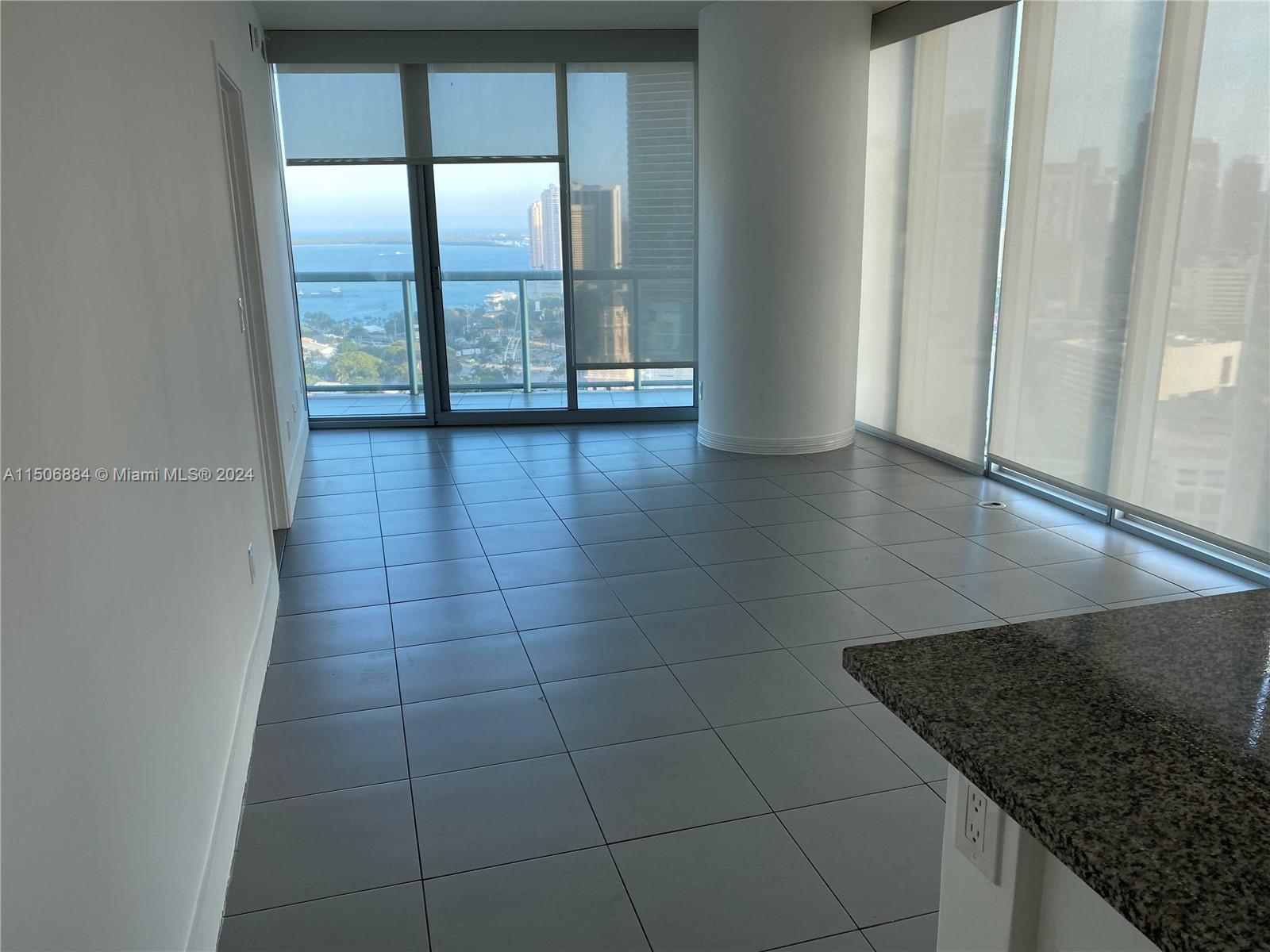 888 Biscayne Blvd # 3001