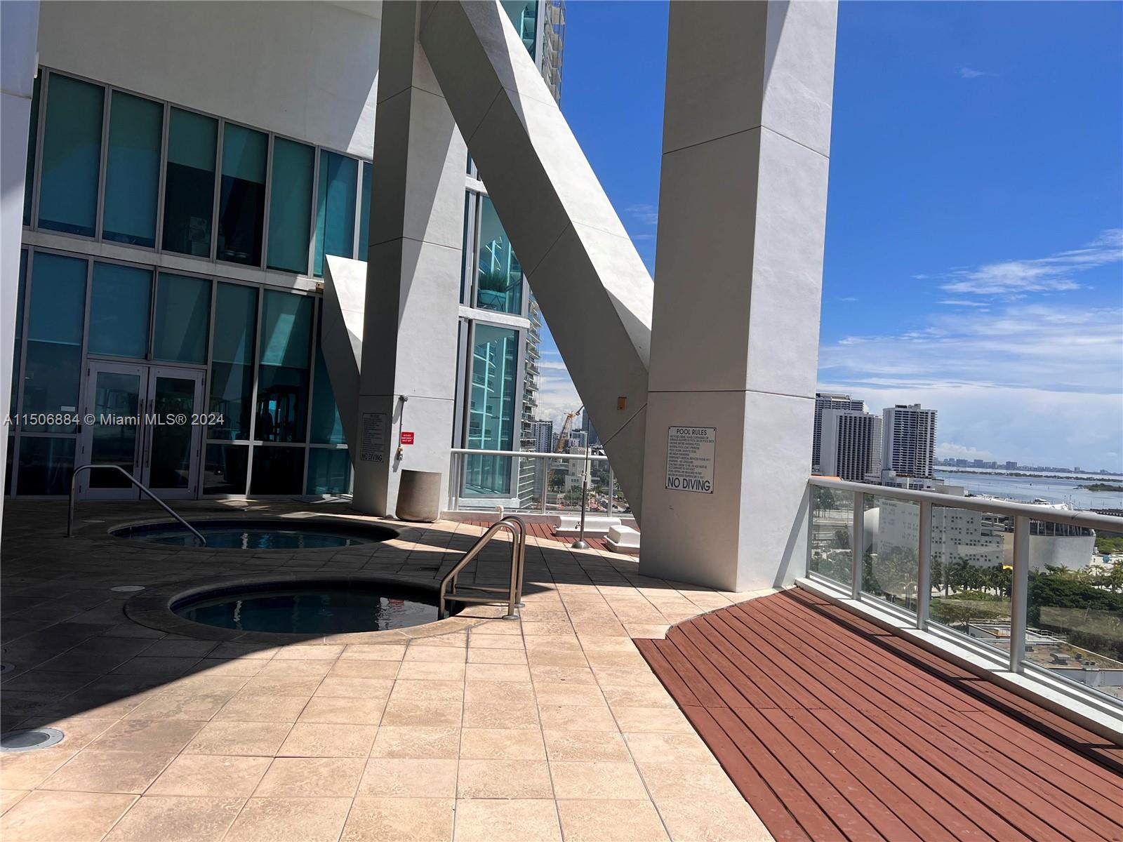 888 Biscayne Blvd # 3001