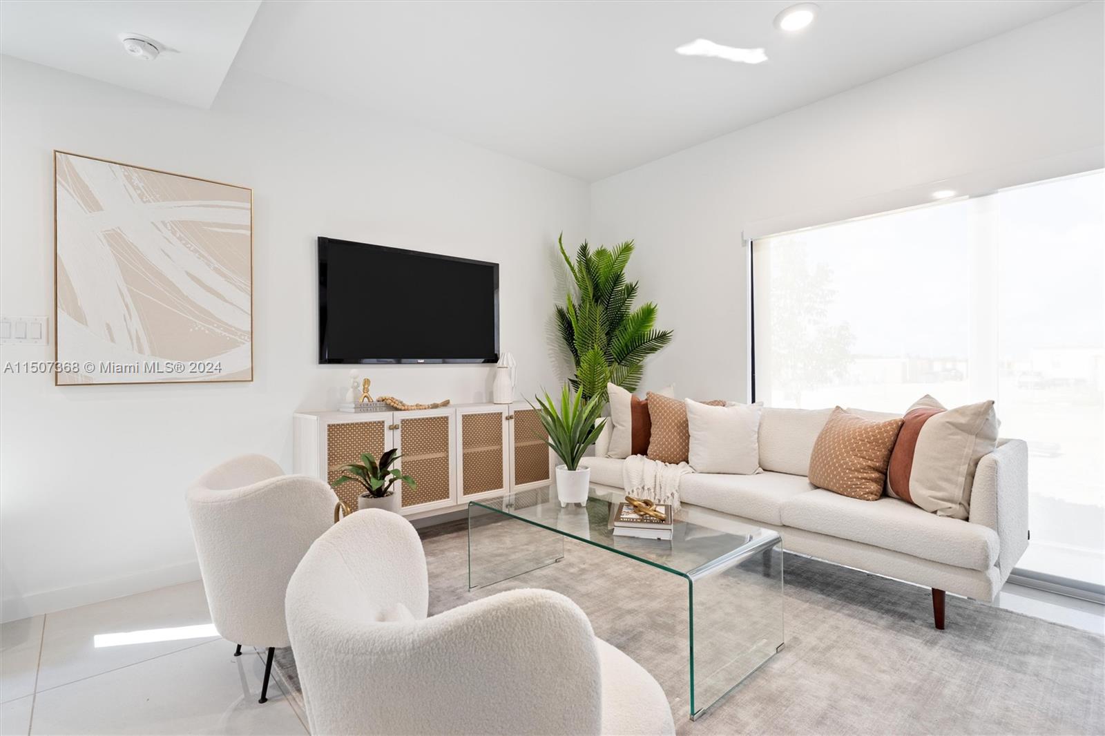 320 NW 13 CT