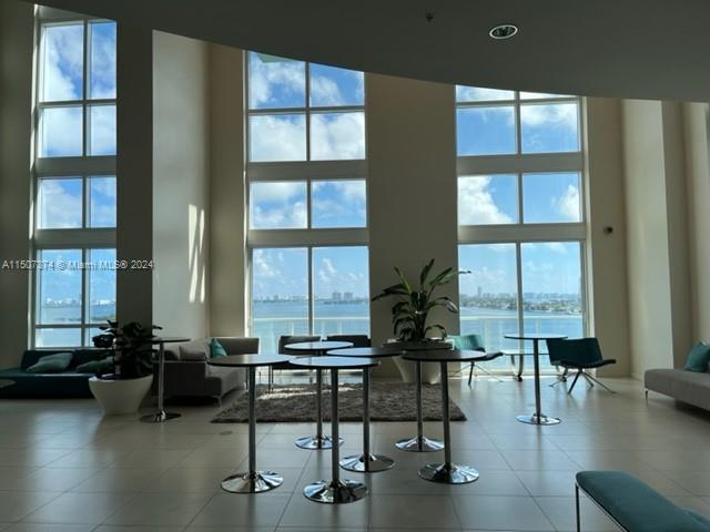 1900 N Bayshore Dr # 2308