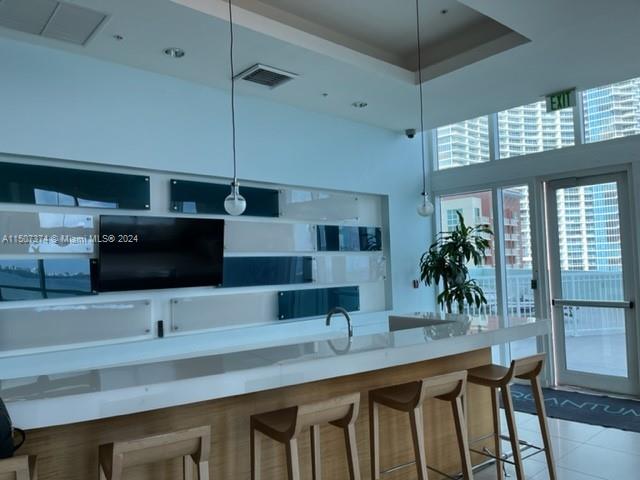 1900 N Bayshore Dr # 2308