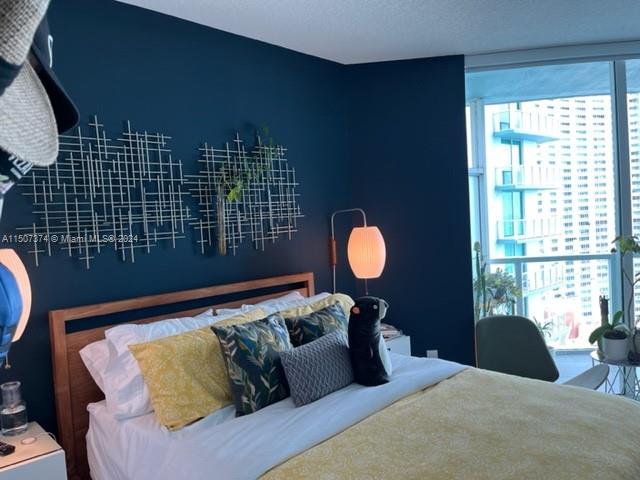 1900 N Bayshore Dr # 2308
