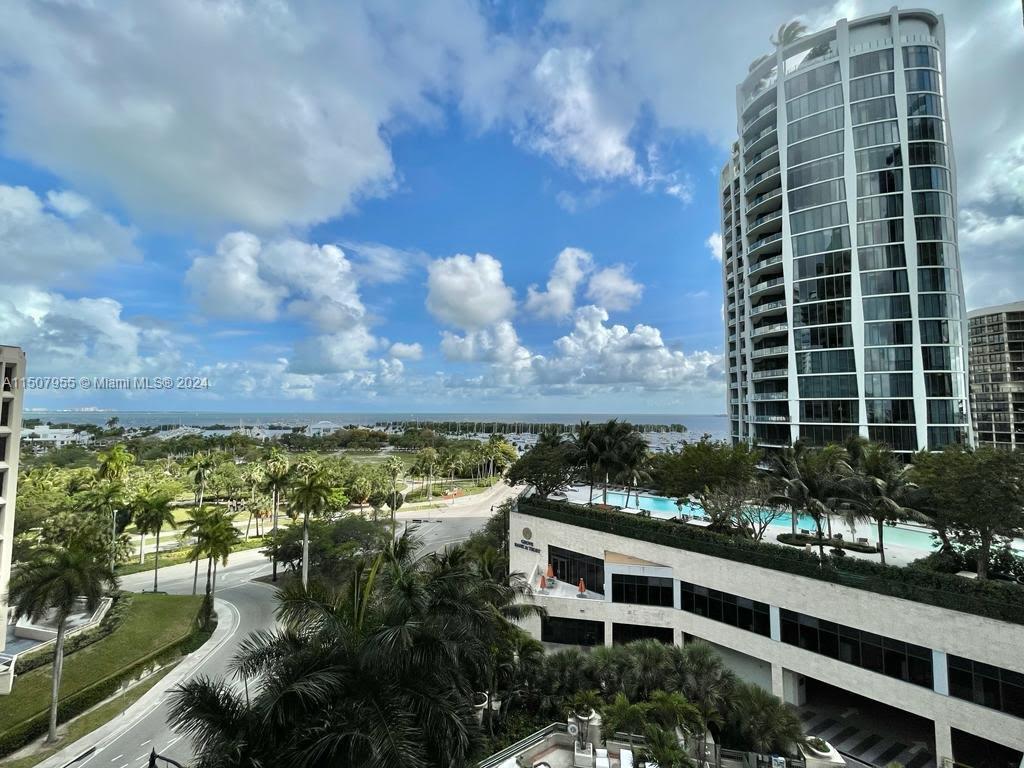 3400 SW 27th Ave # 702