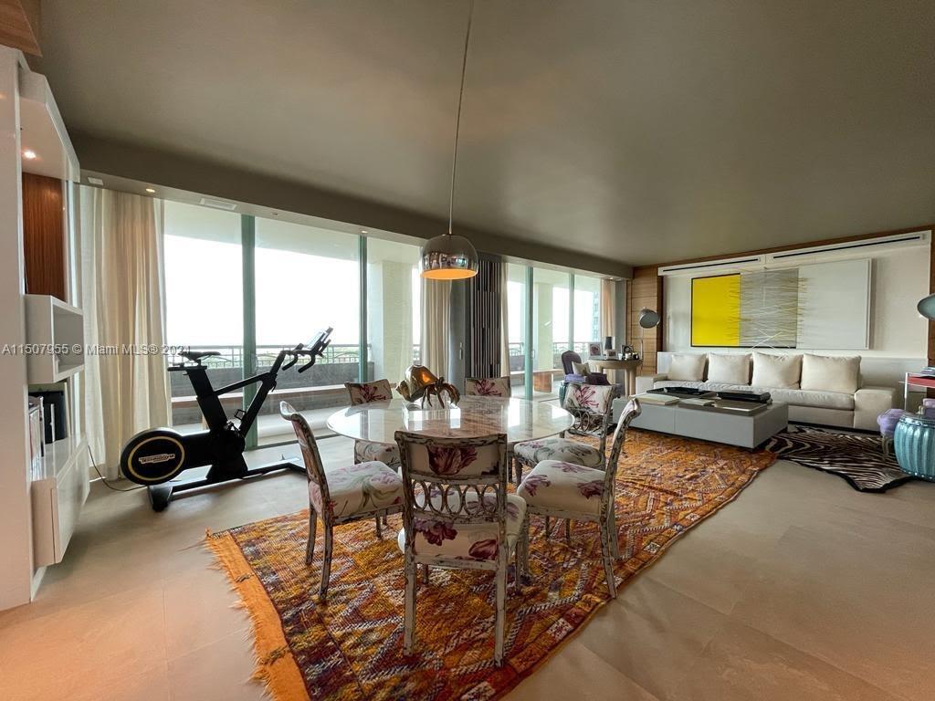 3400 SW 27th Ave # 702
